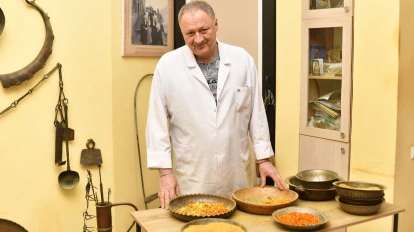 Dr. David Vashadze